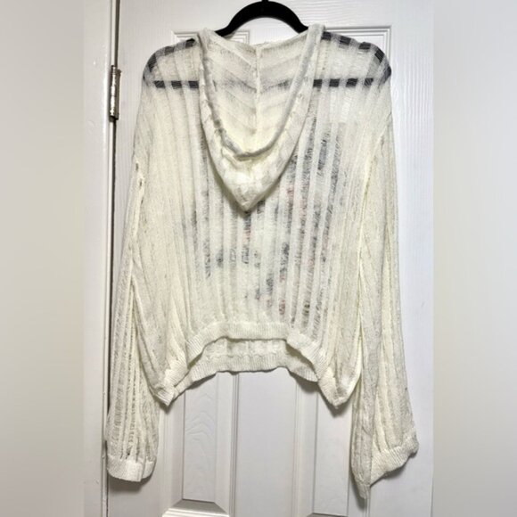 POL Cream V-Neck Sweater with Floral Star Accents - Picture 9 of 12